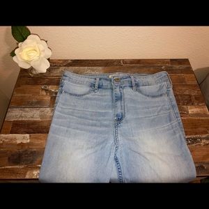 Hollister HiRise Skinny Jeans